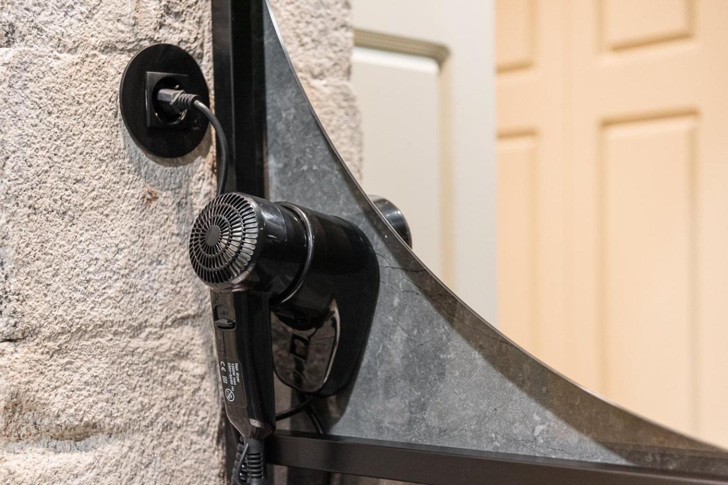 Guestready - Mercadores 150 - H OOporto Esterno foto